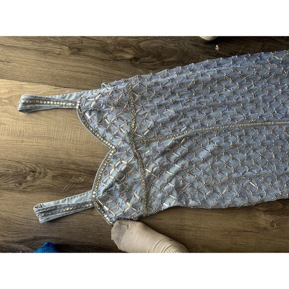 NWT ASOS DESIGN Light Blue Beaded Feather Hem Dress Size 14 Glam Formal Gown - Picture 6 of 16